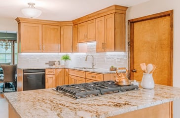 Countertop Spotlight: Granite – Cabinet Creations