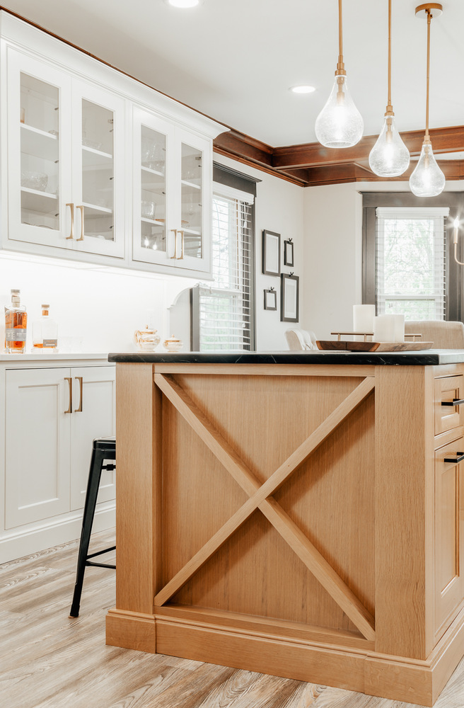 Modern farmhouse kitchen showcasing luxury finishes and functional design by Cabinet Creations in Lake Orion, MI